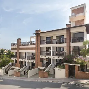 Residencial Abuelos Bombinhas